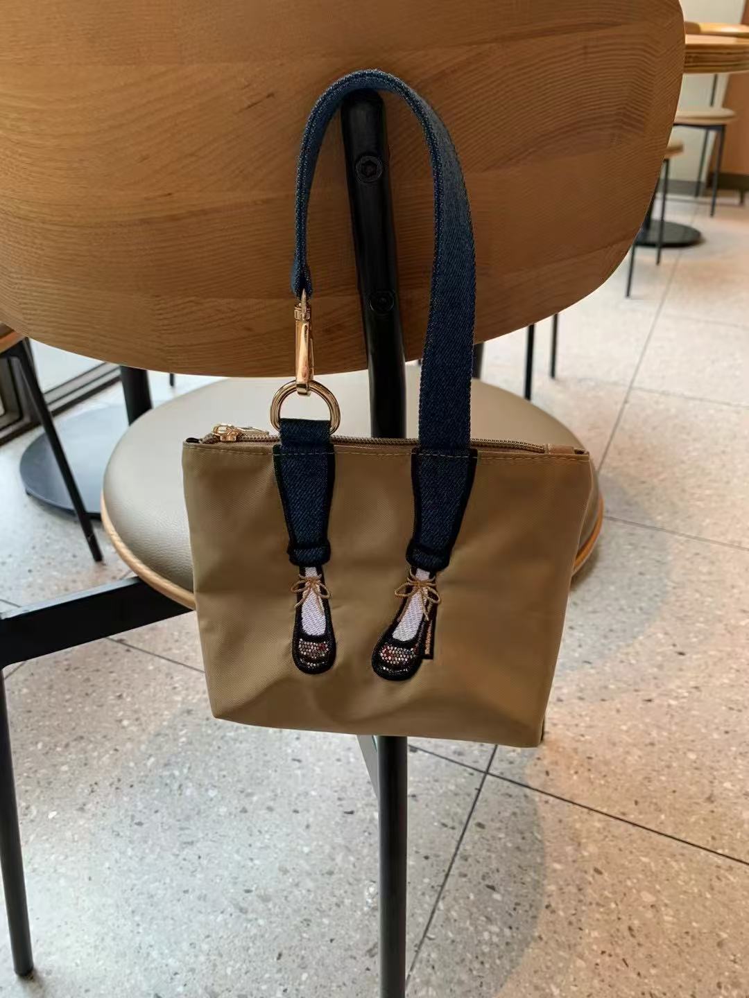 Fashion Embroidered Zero Walle - огляд і ціна Embroidery Bag