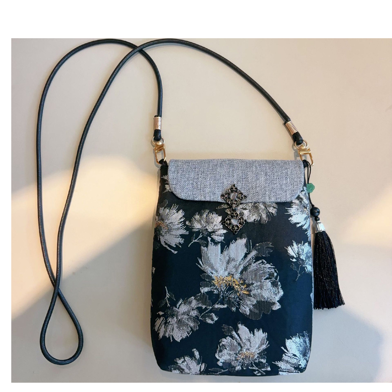 Small Celllphone Bags Chinese  - огляд і ціна Embroidery Bag