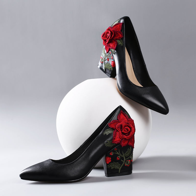 Fashion Yarn Embroidery Red Ro - огляд і ціна Embroidery Rose